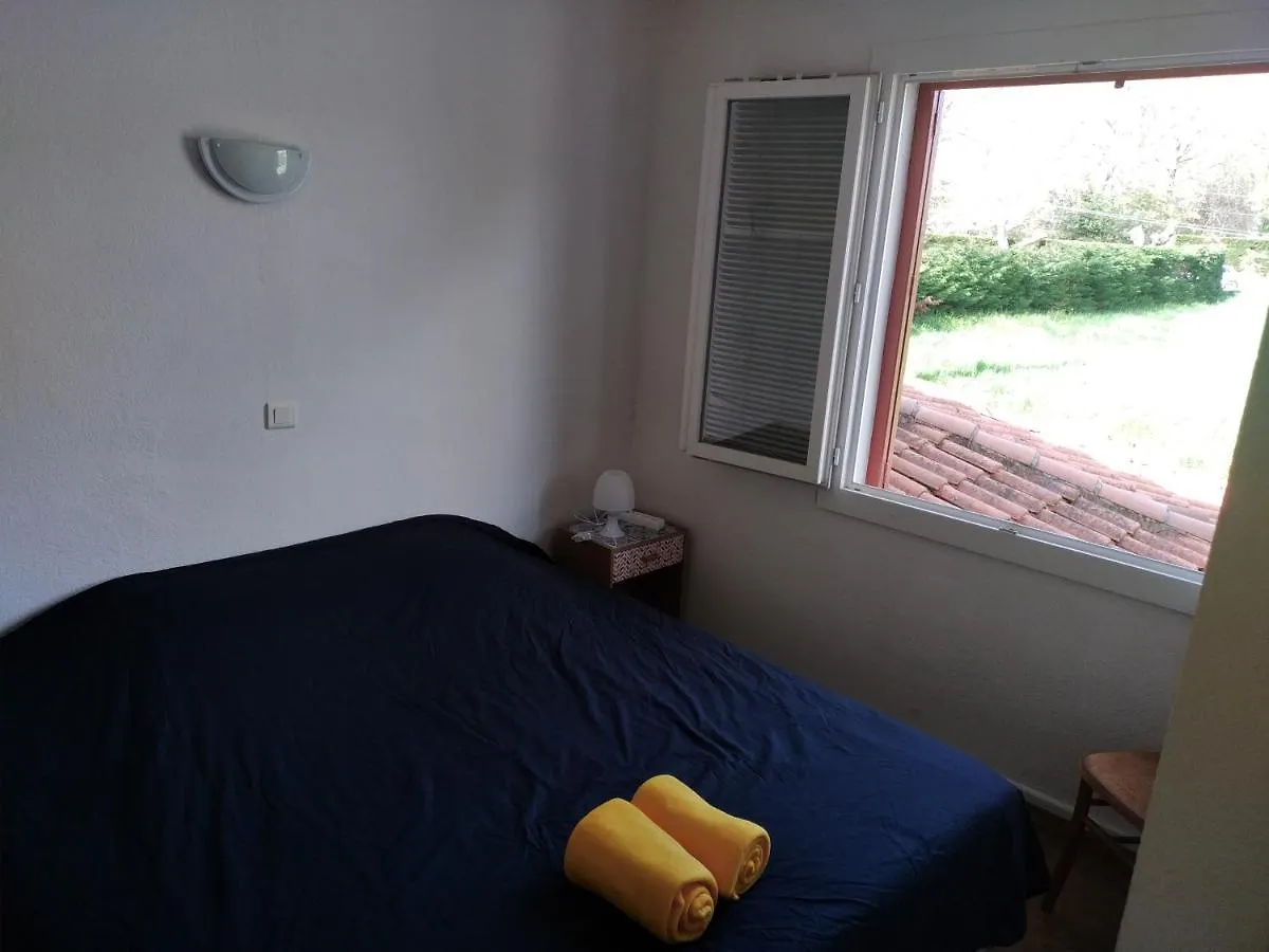 Studio Tout Confort A 300 M Des Thermes Cazaubon 0*,